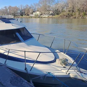  Bateau-hôtel Hebergement Bateau A Quai